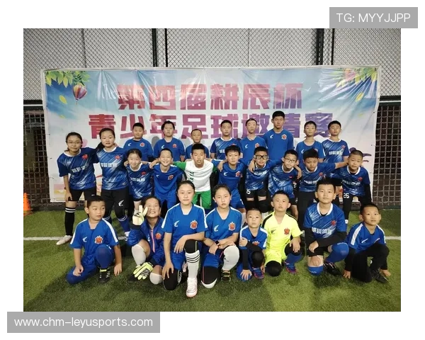 足球俱乐部青训营推行学员成长跟踪与反馈机制,足球俱乐部青训简介 足球俱乐部青训营推行学员成长跟踪与反馈机制,足球俱乐部青训简介